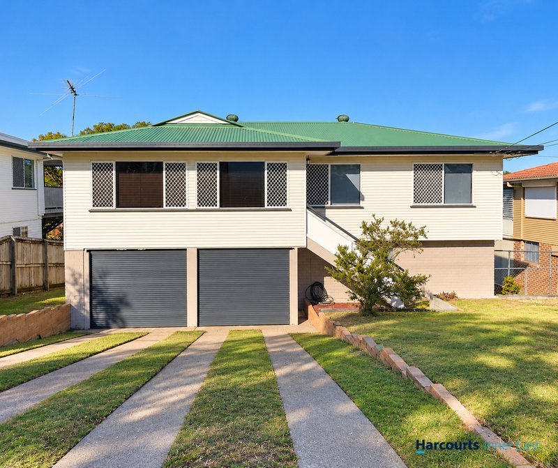 Photo - 17 Meron Street, Wynnum West QLD 4178 - Image 1