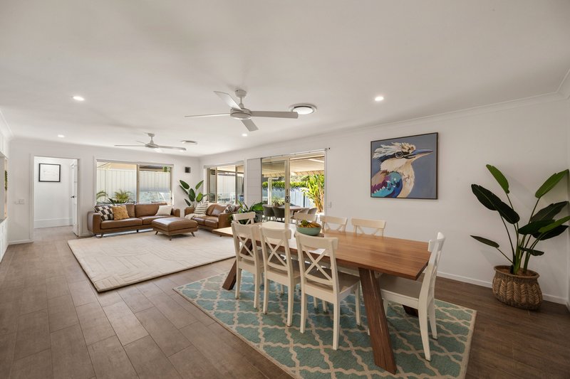 Photo - 17 Michael Place, Bracken Ridge QLD 4017 - Image 4