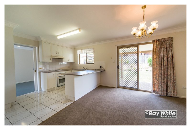 Photo - 17 Milford Avenue, Frenchville QLD 4701 - Image 3