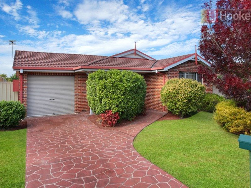 17 Millard Crescent, Plumpton NSW 2761