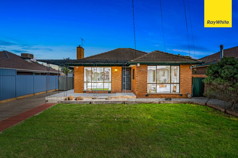 17 Milverton Street, Melton VIC 3337