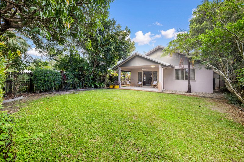 Photo - 17 Mona Street, Whitfield QLD 4870 - Image 14