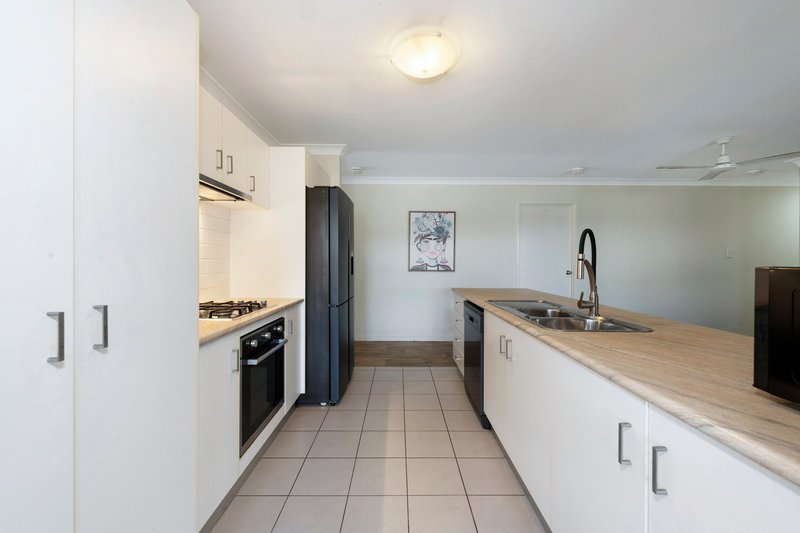 Photo - 17 Monarch Avenue, Moore Park Beach QLD 4670 - Image 10