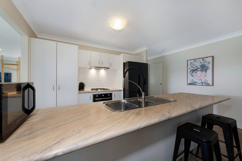 Photo - 17 Monarch Avenue, Moore Park Beach QLD 4670 - Image 12