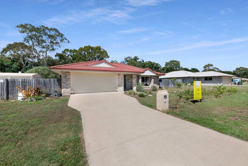 Photo - 17 Monarch Avenue, Moore Park Beach QLD 4670 - Image 25