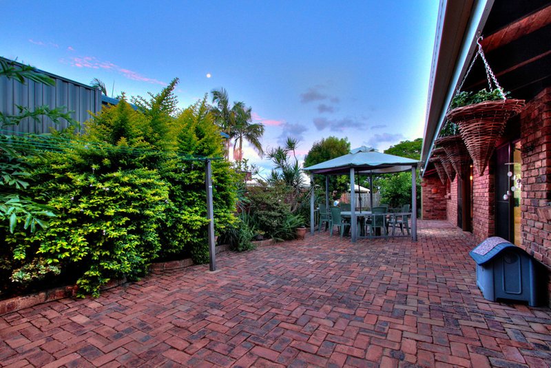 Photo - 17 Monica Street, Rochedale South QLD 4123 - Image 17