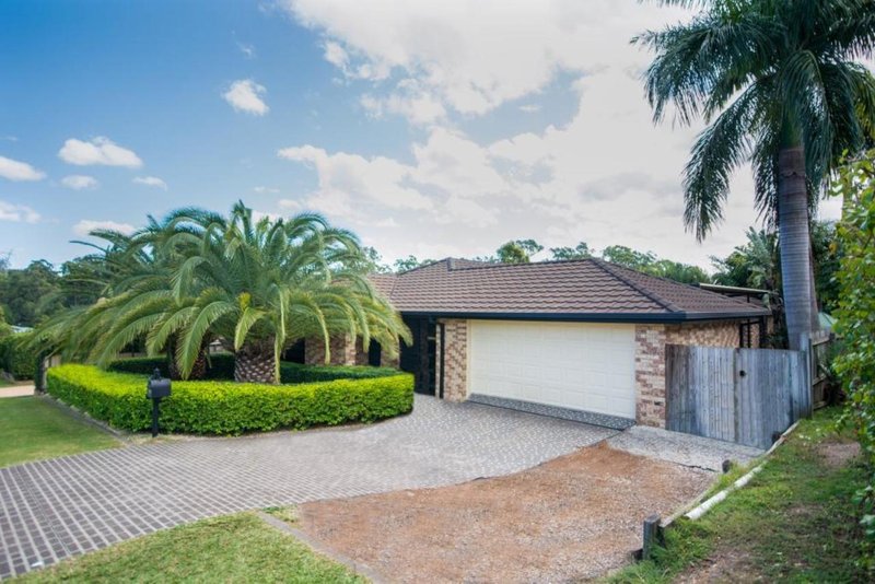 Photo - 17 Montclare Court, Cashmere QLD 4500 - Image 2