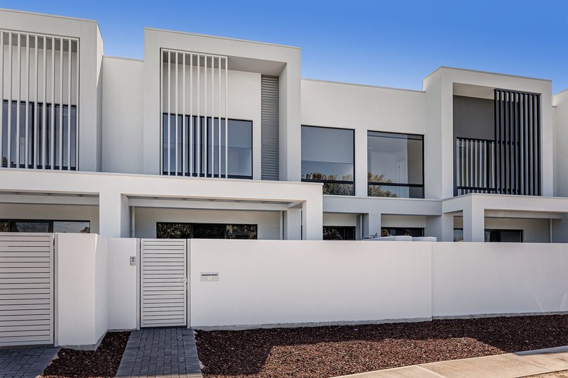 17 Montpelier Square, Port Adelaide SA 5015