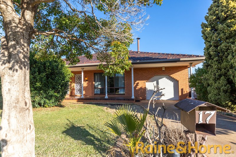 17 Moonah Street, Dubbo NSW 2830