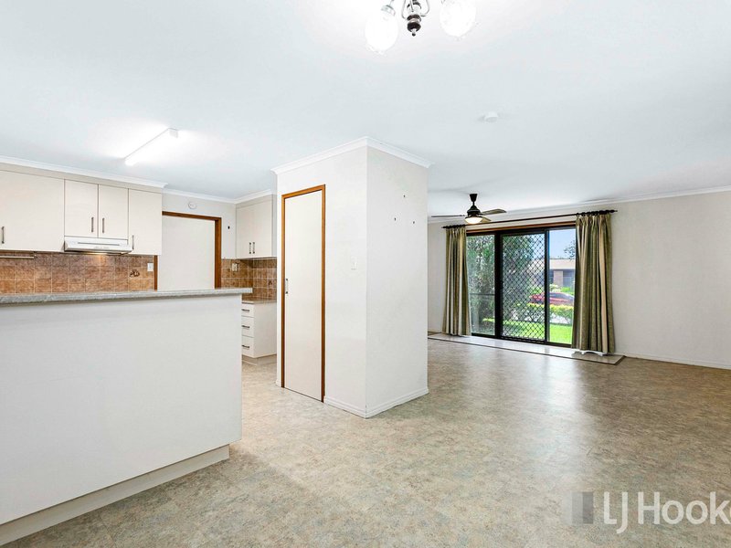 Photo - 17 Moonbi Street, Scarness QLD 4655 - Image 10