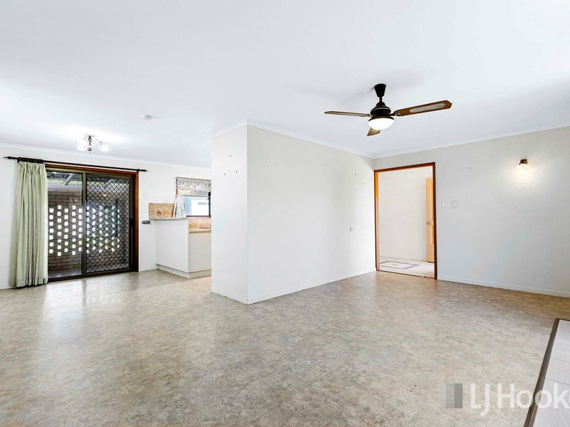 Photo - 17 Moonbi Street, Scarness QLD 4655 - Image 11