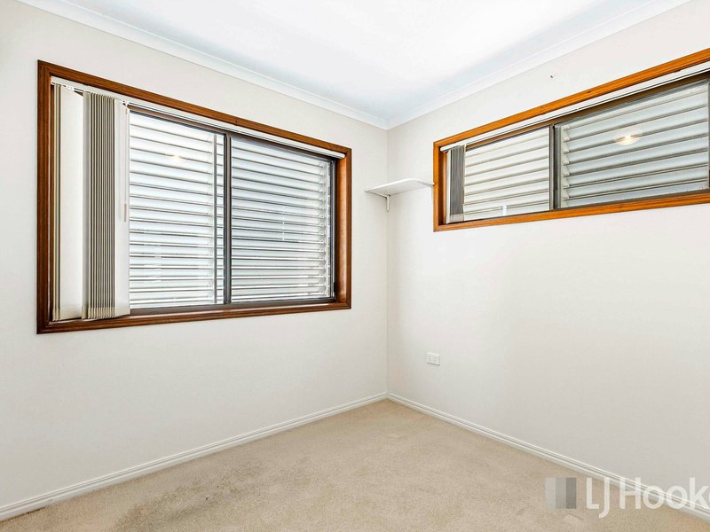 Photo - 17 Moonbi Street, Scarness QLD 4655 - Image 19
