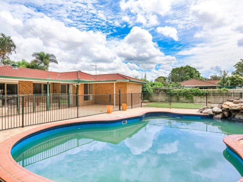 Photo - 17 Mooralla Street, Bald Hills QLD 4036 - Image 2