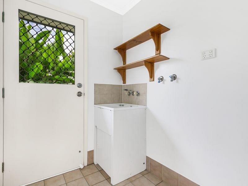 Photo - 17 Mooralla Street, Bald Hills QLD 4036 - Image 12