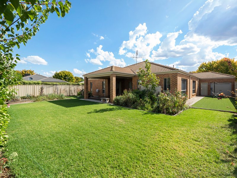 Photo - 17 Moran Street, Benalla VIC 3672 - Image 13