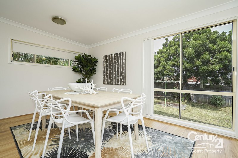 Photo - 17 Morley Avenue, Bateau Bay NSW 2261 - Image 2