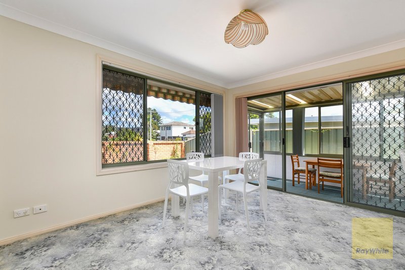 Photo - 1/7 Morris Street, Umina Beach NSW 2257 - Image 4