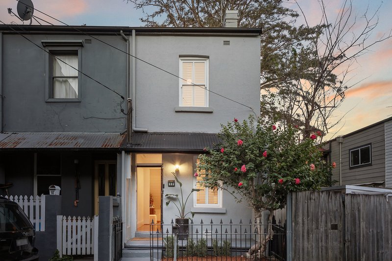 Photo - 17 Morrissey Road, Erskineville NSW 2043 - Image 1