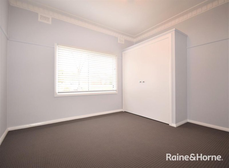 Photo - 17 Morton Parade, Nowra NSW 2541 - Image 3