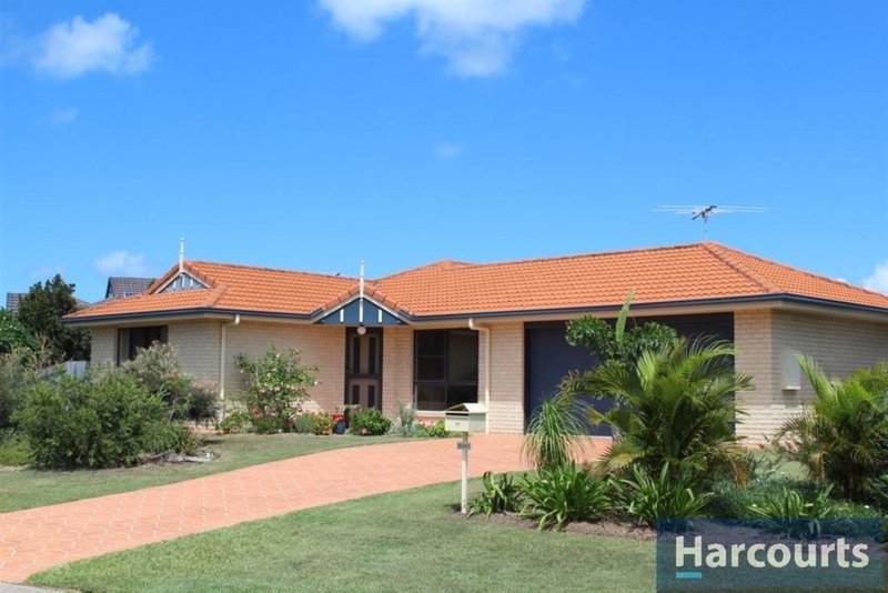 Photo - 17 Mossman Way, Sandstone Point QLD 4511 - Image 1