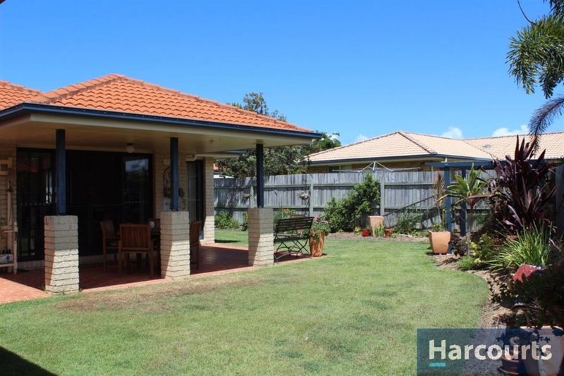 Photo - 17 Mossman Way, Sandstone Point QLD 4511 - Image 2