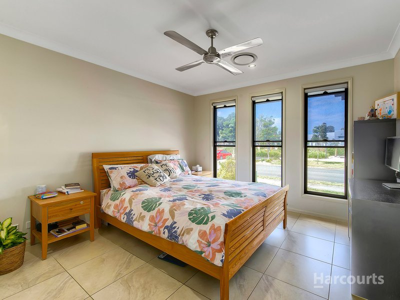 Photo - 17 Mount Kaputar Avenue, Fitzgibbon QLD 4018 - Image 9