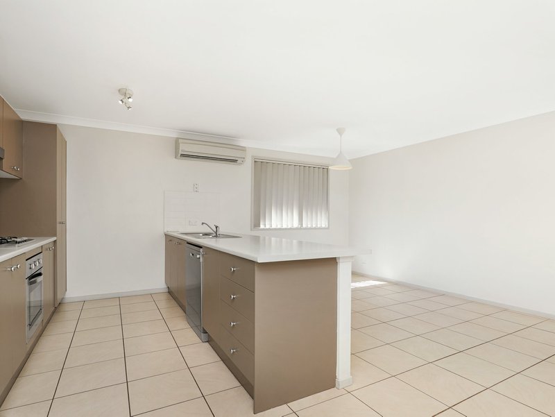 Photo - 17 Mount Pleasant Grove, Cessnock NSW 2325 - Image 2