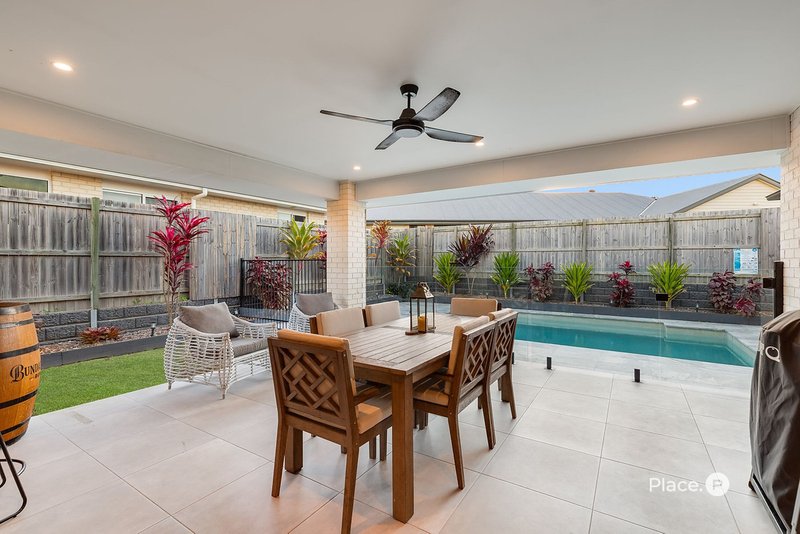Photo - 17 Mountain Ash Way, Redland Bay QLD 4165 - Image 18
