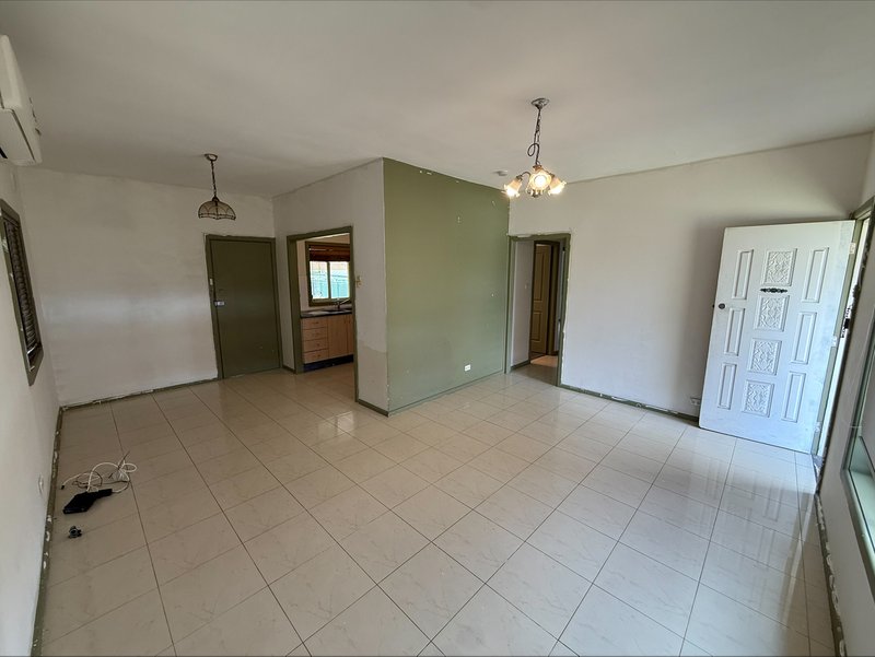 Photo - 17 Mountview Avenue, Doonside NSW 2767 - Image 3