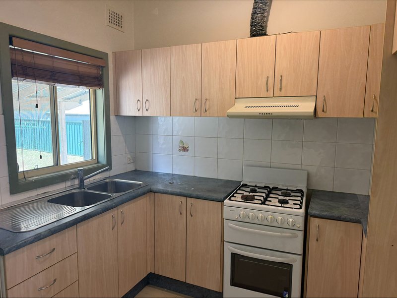 Photo - 17 Mountview Avenue, Doonside NSW 2767 - Image 4