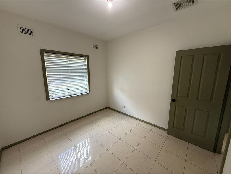 Photo - 17 Mountview Avenue, Doonside NSW 2767 - Image 8