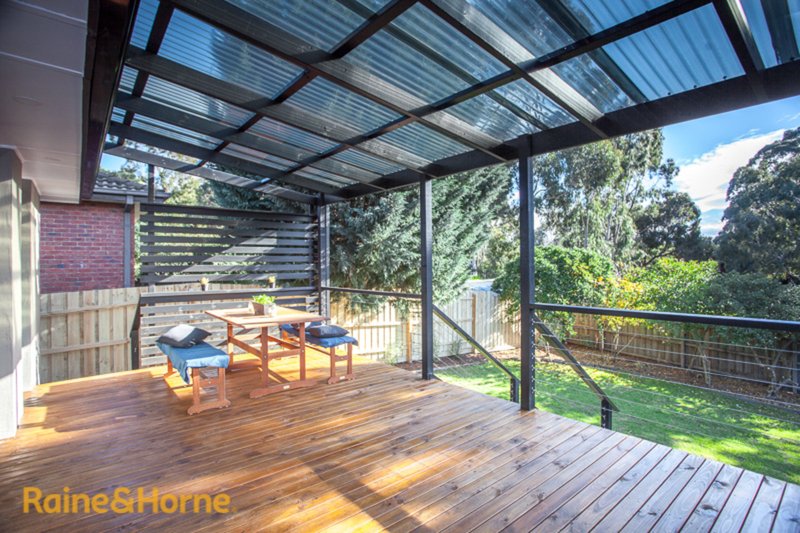 Photo - 17 Mudie Avenue, Sunbury VIC 3429 - Image 12