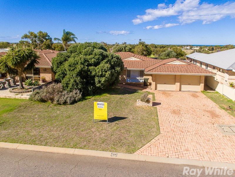 17 Mugana Crescent, Waggrakine WA 6530