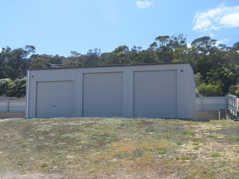 17 Muirs Place, Coles Bay TAS 7215