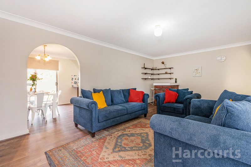 Photo - 17 Munderee Place, Wanneroo WA 6065 - Image 6