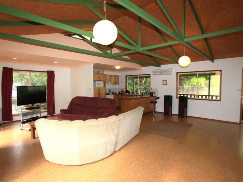 Photo - 17 Mundurra Avenue, Ocean Shores NSW 2483 - Image 7