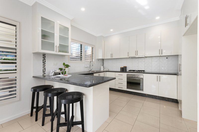 Photo - 17 Murchison Street, St Ives NSW 2075 - Image 5