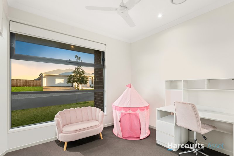 Photo - 17 Myrtle Road, Greenbank QLD 4124 - Image 10