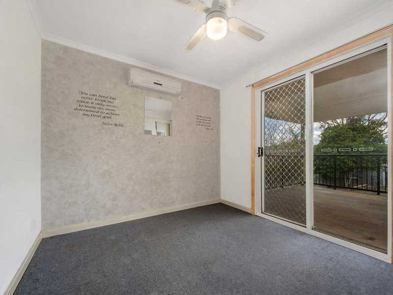 Photo - 17 Nabarlek Drive, Worongary QLD 4213 - Image 8