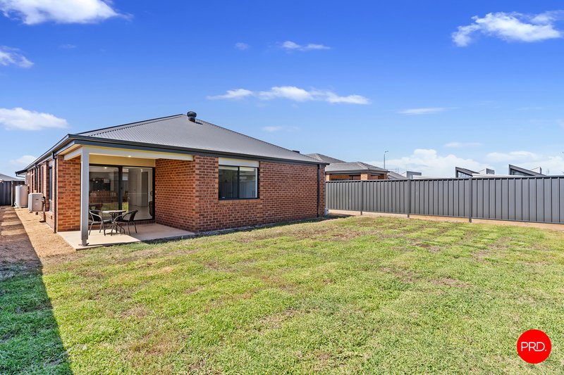 Photo - 17 Namatjira Boulevard, Huntly VIC 3551 - Image 2