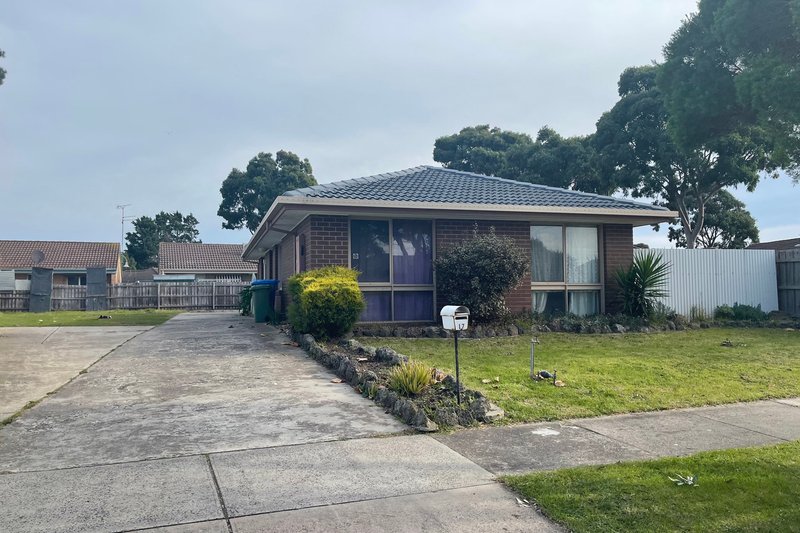 17 Narellan Drive, Hampton Park VIC 3976