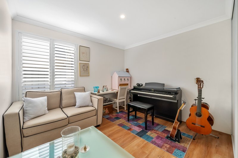 Photo - 1/7 Nemagold Grove, Coogee WA 6166 - Image 16