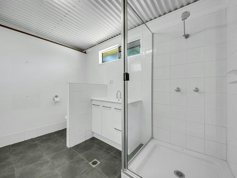 Photo - 17 Neptune Street, Tannum Sands QLD 4680 - Image 16