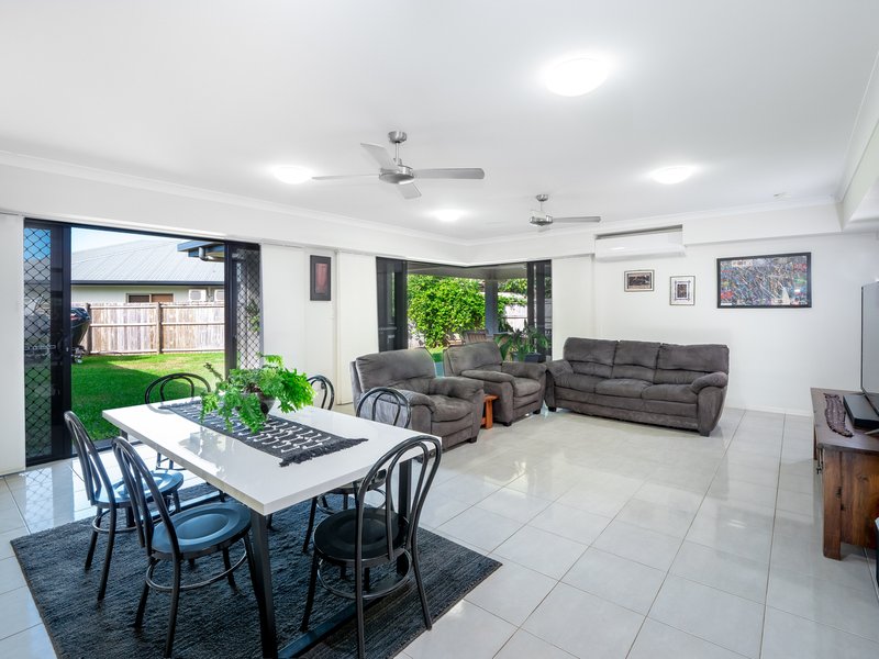 Photo - 17 Newberry Street, Smithfield QLD 4878 - Image 4