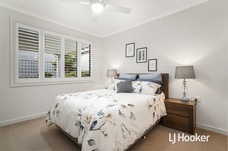 Photo - 17 Newington Glade, Marsden Park NSW 2765 - Image 7