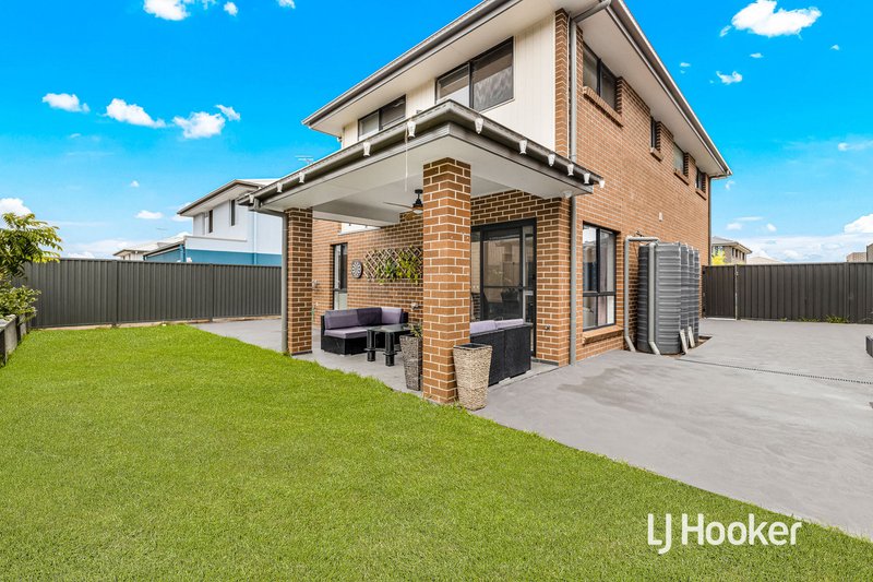 Photo - 17 Nicotera Avenue, Riverstone NSW 2765 - Image 2