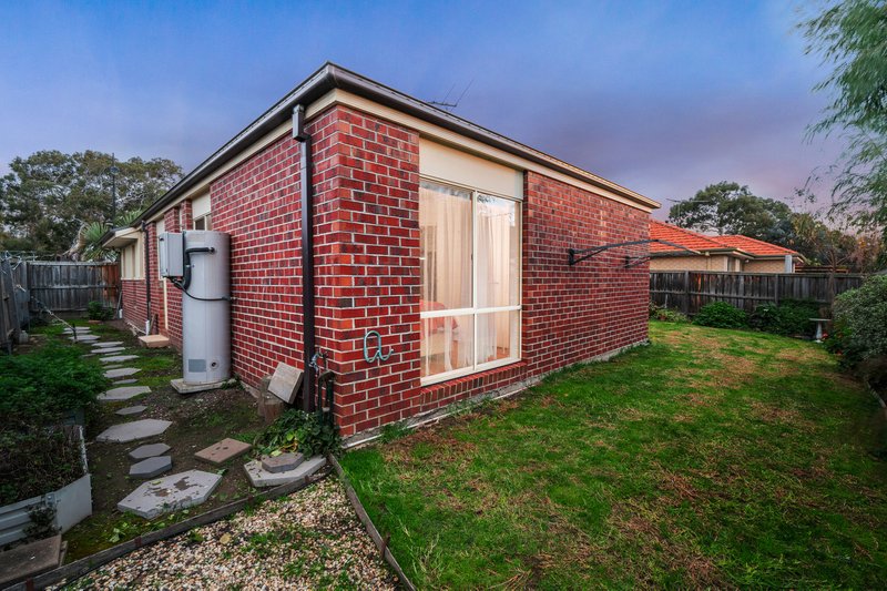 Photo - 17 Nighthawk Boulevard, South Morang VIC 3752 - Image 17