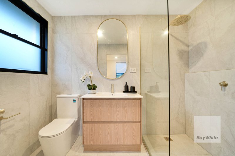 Photo - 17 Ninda Court, Westmeadows VIC 3049 - Image 15