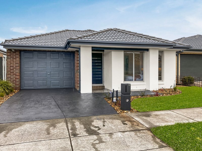 17 Norma Crescent, Officer VIC 3809