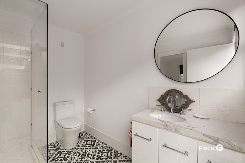 Photo - 17 Norman Parade, Clayfield QLD 4011 - Image 17